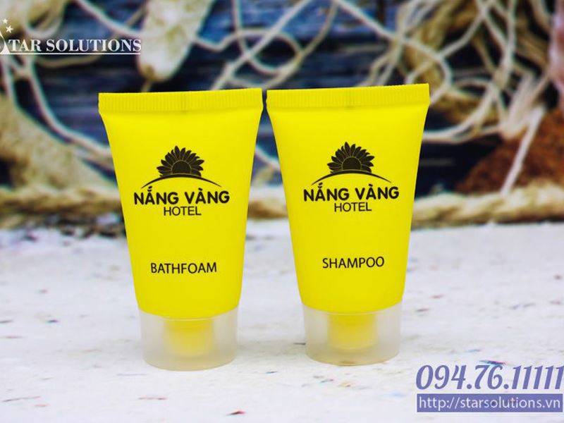 nang-vang-dau-goi-sua-tam